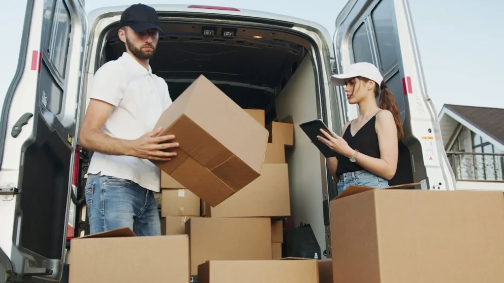 Top Benefits of Hiring Local Movers for Your Next Relocation